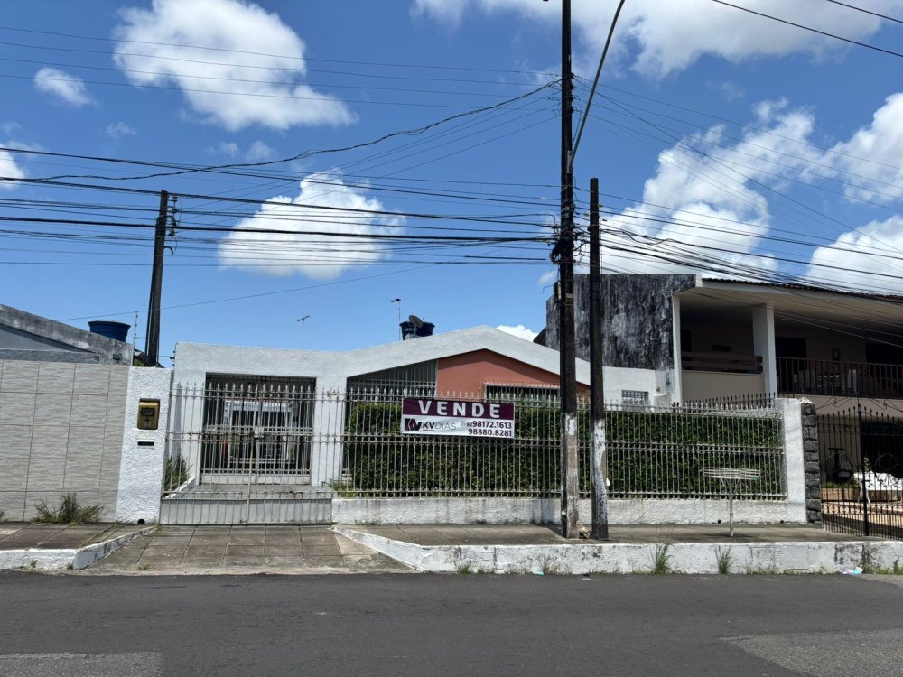 Casa - Venda - Gruta de Lourdes - Maceió - AL