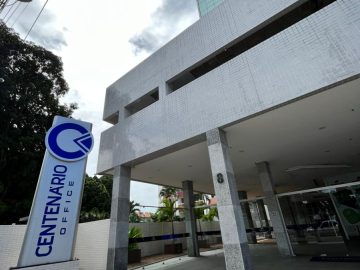 Imvel Comercial - Aluguel - Farol - Macei - AL